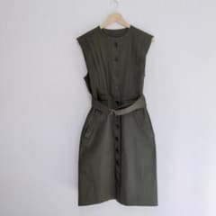 【新品タグ付】BANANA REPUBLIC ノースリーブ ワンピース ベルト付