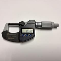 Mitutoyo デジタルマイクロメーター 0-25mm 0.001mmのサムネイル