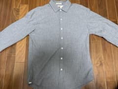 【お値引対応中】 LEVI’S ストライプ 長袖シャツ Mのサムネイル