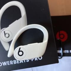 【RST様専用】powerbeats proのサムネイル