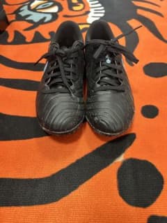 NIKE サッカー トレーニングシューズ ブラックのサムネイル