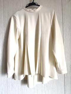 オンワード #Newans トップスのサムネイル