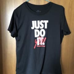 NIKE ナイキ Tシャツのサムネイル