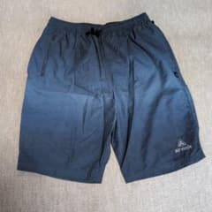 ヒロ様専用！水着　airwalk ポケット付きショートパンツ インナー付きのサムネイル