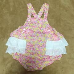 花柄 サロペットのサムネイル