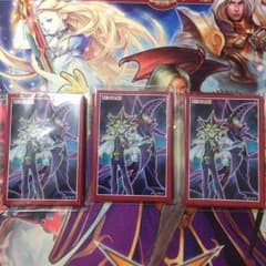 遊戯王スリーブ 武藤遊戯 60枚のサムネイル