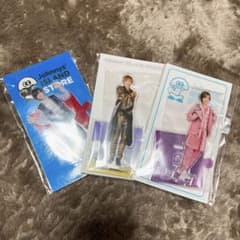 TravisJapan 七五三掛龍也 アクスタセットのサムネイル