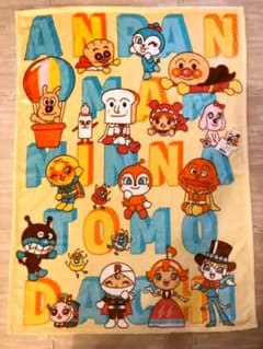★新品未使用★ アンパンマン　ハーフケット　毛布　ブランケットのサムネイル