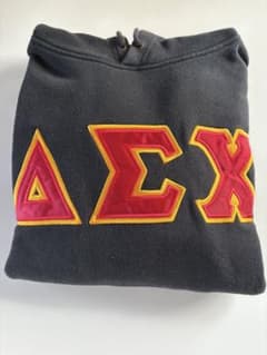 ΔΣΧ 刺繍 ブラック スウェットパーカーのサムネイル