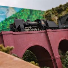 ＨＯゲージ車両展示用ジオラマレンガアーチ橋のある山岳風景（車両は含みません） HOゲージ車両展示用ジオラマレンガアーチ橋のある山岳風景（車両は