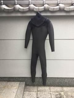 surf tomozi 様 専用ウェットスーツ  ジャンクのサムネイル