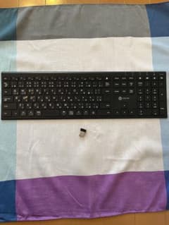 【ジャンク品】　iClever　ワイヤレスキーボードブラック箱ありのサムネイル