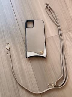 iPhone11 ケース　ショルダー　サンドベージュのサムネイル