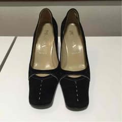 PRADA パンプスのサムネイル