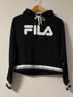 【FIRA】スポーツパーカー☆美品☆格安のサムネイル