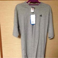 アディダスTシャツのサムネイル