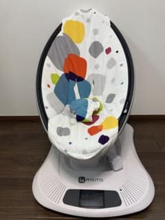 ちゃんころりん様専用4moms バウンサーのサムネイル