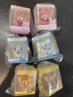 ナルミヤキャラクターズ　ミニチュアパッケージチャームのサムネイル