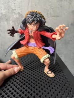 ワンピース　モンキー.D.ルフィー　フィギュアのサムネイル
