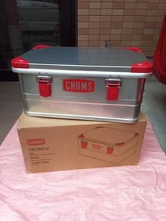 ☆新品同様☆CHUMSアルミコンテナBox CH621821　メーカー廃盤商品 ☆新品同様☆CHUMSアルミコンテナBox CH621821 メーカー廃盤商品