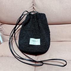 ビューティフルピープル　✖️ STUDIOUS ラフィア　巾着バッグ　美品 beautifulpeople × STUDIOUS 別注巾着ショルダーバッグ｜ STUDIOUS