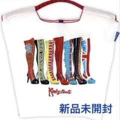 新品未開封⭐︎キンキーブーツ ボールアンドチェーン コラボバッグ 白のサムネイル