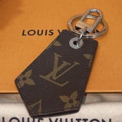 ✨むーむー様✨LUIS VUITTON キーホルダーのサムネイル