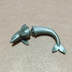 イルカ　片耳　ピアスのサムネイル