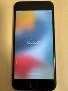 iPhone 6s 64GB シルバーのサムネイル