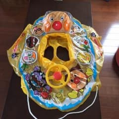 みいめろ様専用 アンパンマン浮き輪 難ありのサムネイル