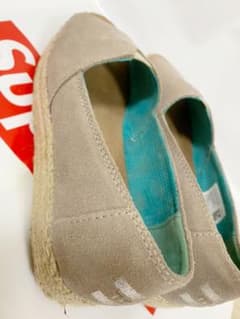 Y.H様専用　ＴＯＭＳ　サンダルのサムネイル