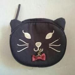 猫のポーチのサムネイル