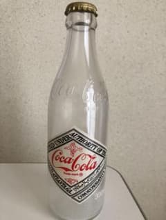 コカコーラ　空き瓶　100周年のサムネイル