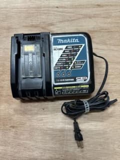 Makita DC18RC 充電器のサムネイル