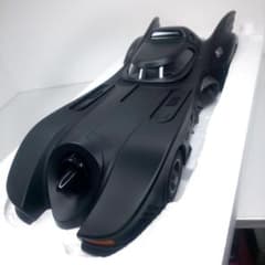 〓1/18スケール〓バットモービル〓金属製ダイキャストモデル〓