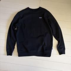 patagonia ブラック トレーナー Lのサムネイル