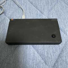 Nintendo DSi 本体 ブラックのサムネイル