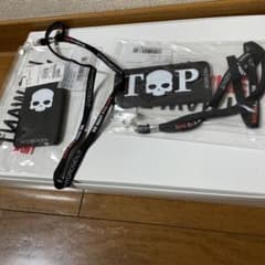 ハイドロゲンのスマホケースiPhone7.8のサムネイル