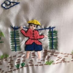 ベトナム手刺繍　巾着のサムネイル