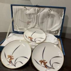 新品‼️未使用‼️香蘭社 蘭柄皿5枚セット - メルカリ