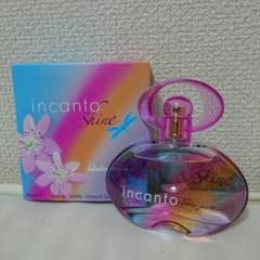 香水 インカント フェラガモのサムネイル