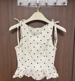 最終値下げ】タグ付き、未着用 H&M リネンブレンドぺプラムトップス
