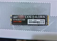 SiliconPower M.2 PCIe Gen4 SSD UD90 500Gのサムネイル