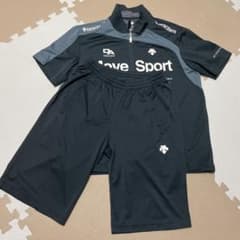 DESCENTE デサント　ジャージ　セットアップのサムネイル