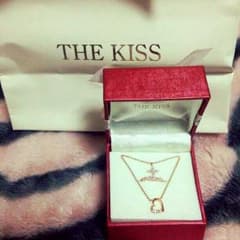 THE KISS（３点セット）のサムネイル