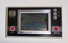 ゲーム&ウォッチ タートルブリッジ TL-28 本体のみ 動作品 液晶難ありのサムネイル