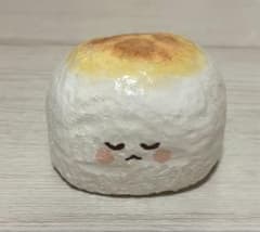 手作りスポンジスクイーズ　焼きマシュマロちゃんのサムネイル