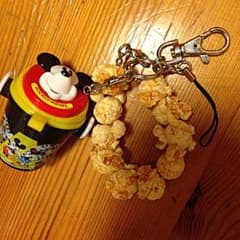 ディズニーランド ポップコーン キーホルダーのサムネイル
