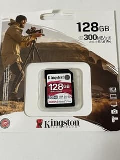 Ken8さん専用出品☆中古：キングストン SDXCカード128GB300MB/sのサムネイル