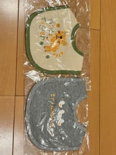 スタイ、よだれかけ、2枚セット☺︎のサムネイル
